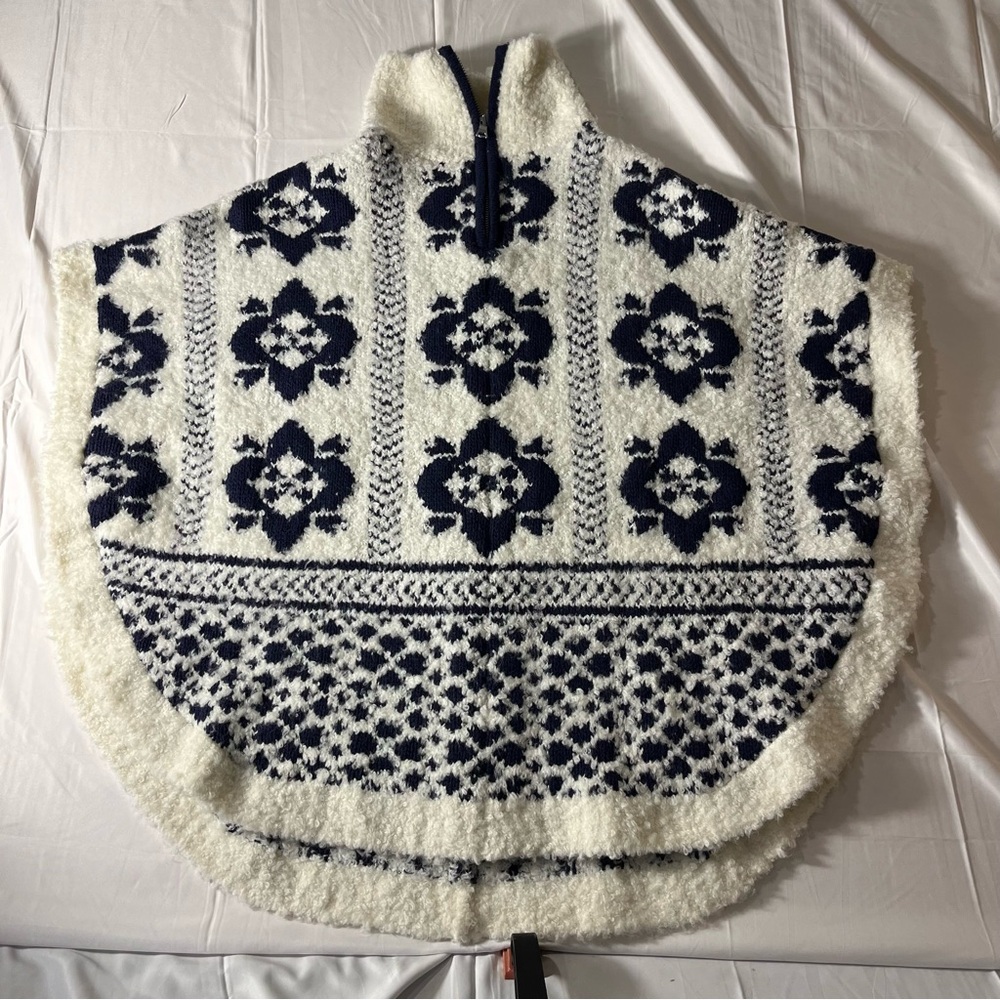 Gap Half Zip Fluffy Knit Wool Blend Poncho
 Sz XS/S Oversized - Picture 6 of 9